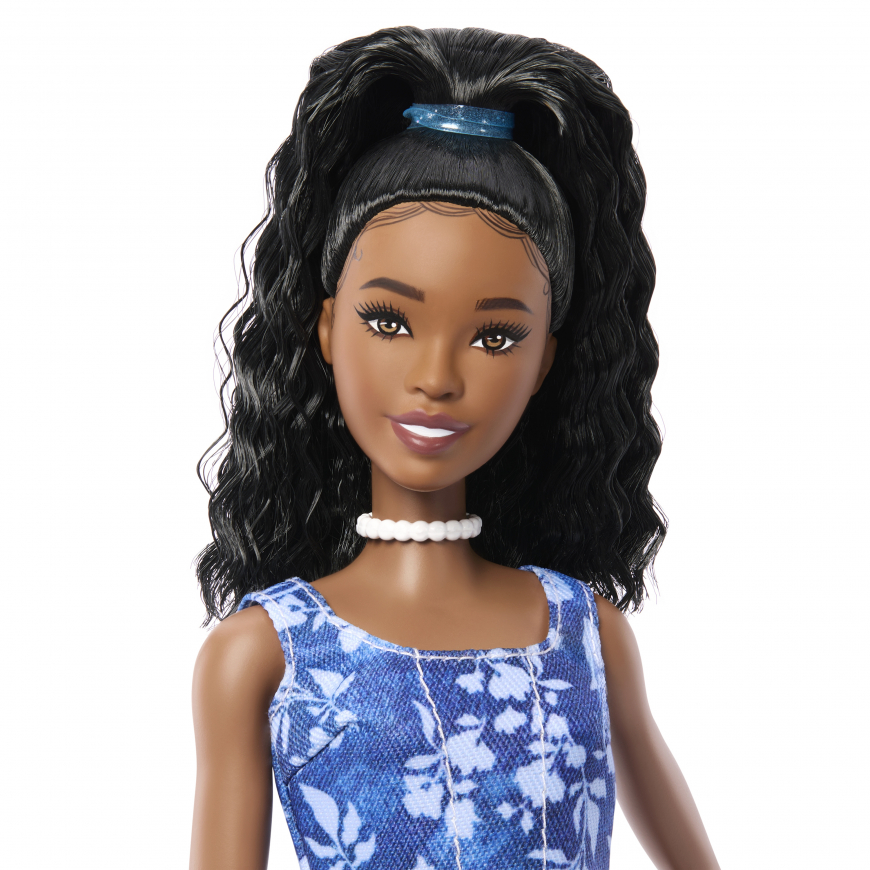 Barbie Fashionistas Style JJN61 doll