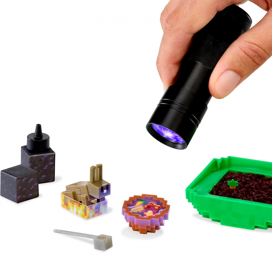 MGA's Miniverse Make It Mini Minecraft