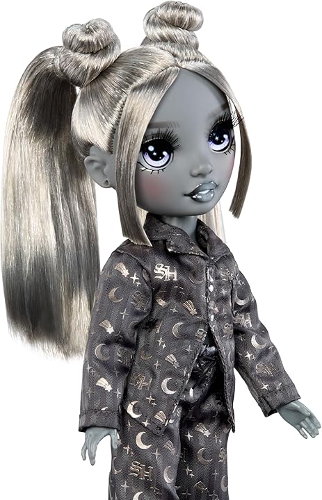 Shadow High Sleepover Luna Madison doll