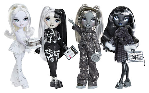 Shadow High Girls' Night dolls