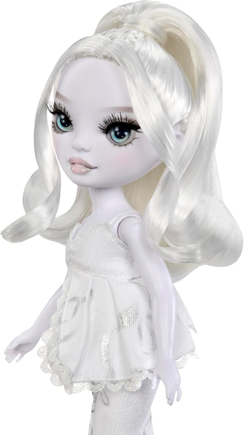 Shadow High Girls' Night Natasha Zima doll sleepover