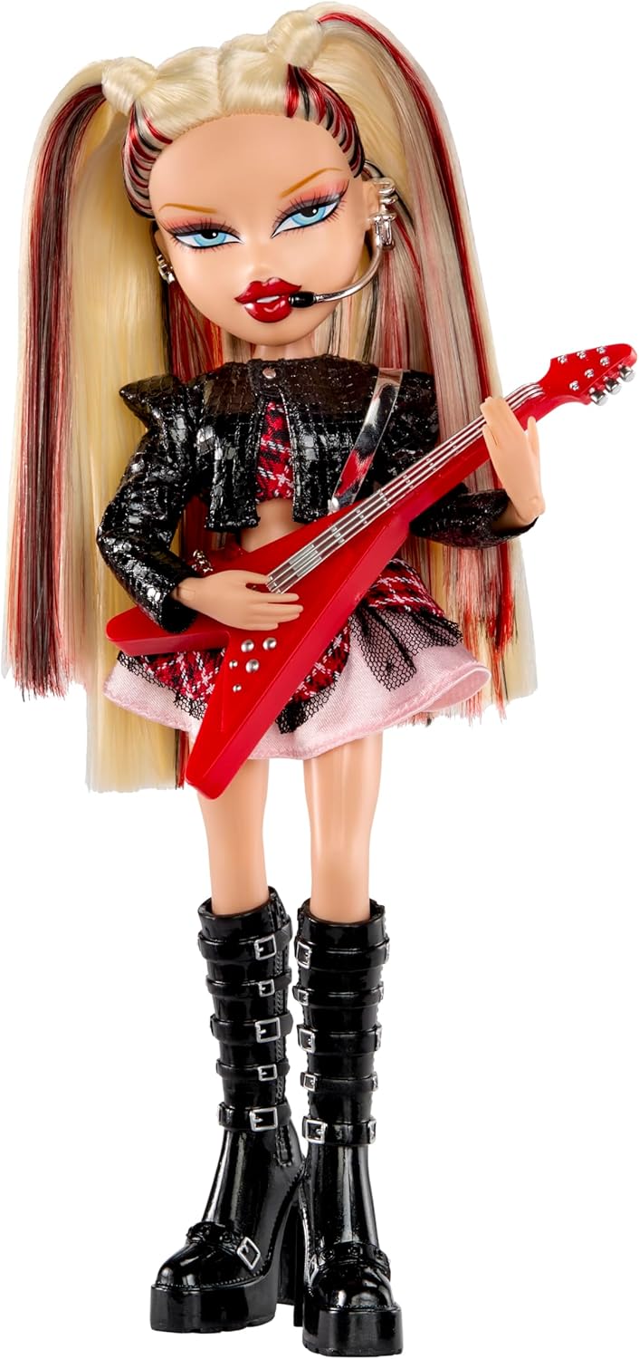 Bratz Pop Starz Cloe doll