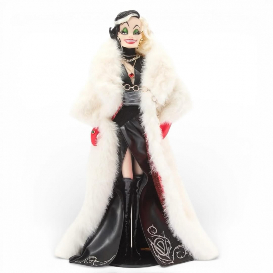 Disney Store Cruella de Vil Limited Edition 2026 doll