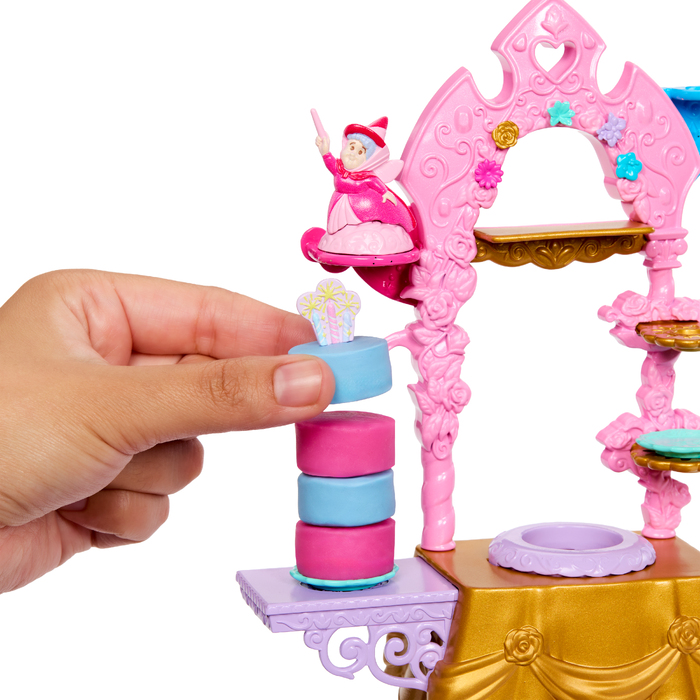 Disney Princess Aurora’s Cake Creations Fashion Doll with Dough