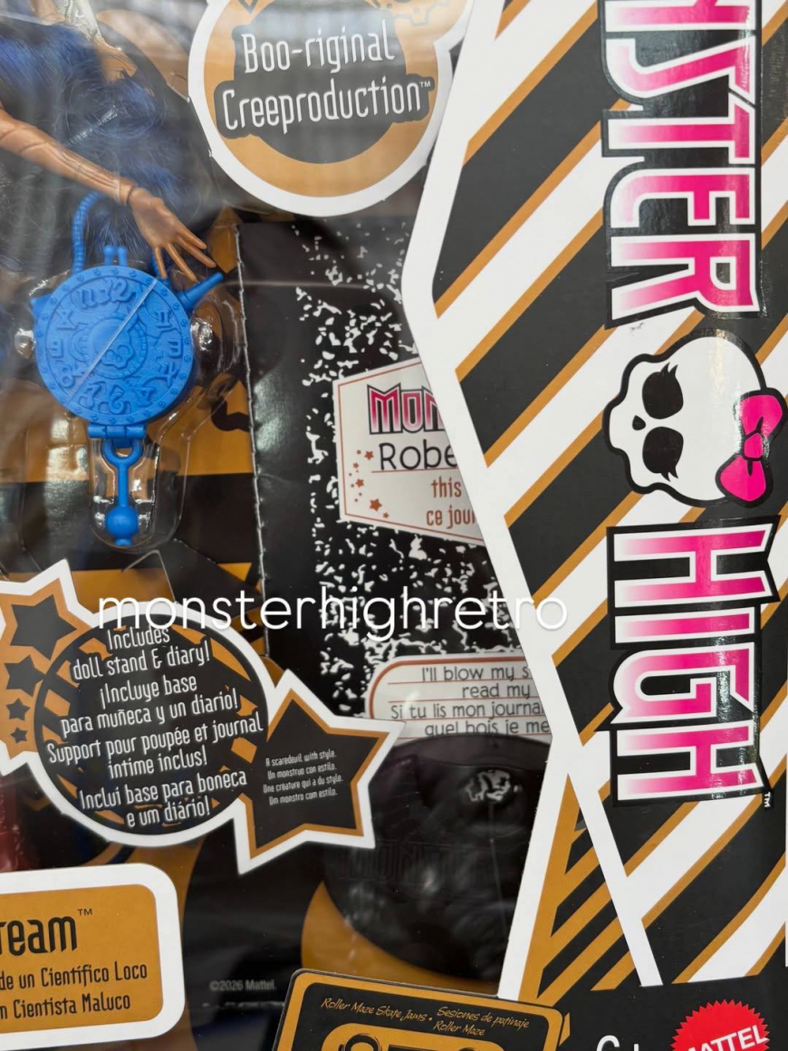 Monster High Boo-riginal Creeproduction Robecca Steam doll first look irl photos