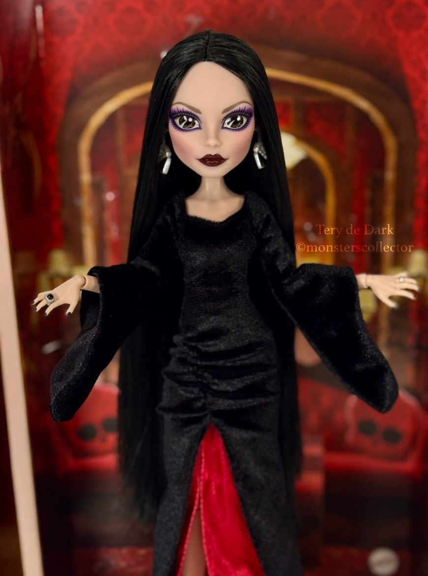 Monster High x Wednesday Morticia Addams doll in real life photos out of the nox
