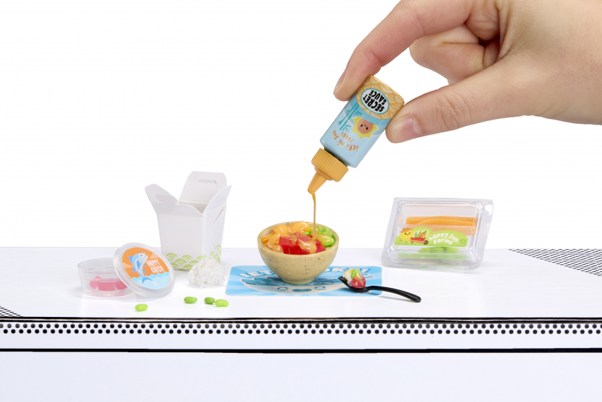 Miniverse Make It Mini Foods Cafe Series 6