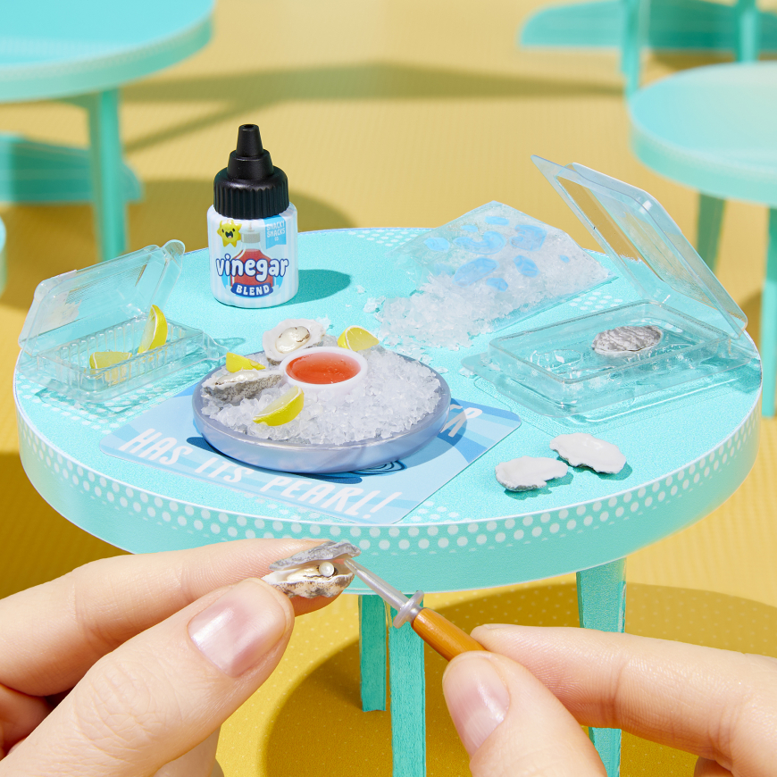 Miniverse Make It Mini Foods Cafe Series 6