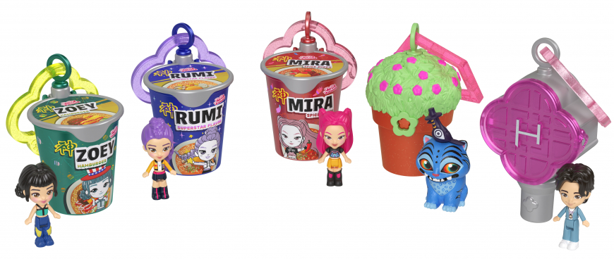 KPop Demon Hunters Polly Pocket Tiny Capsules Huntrix