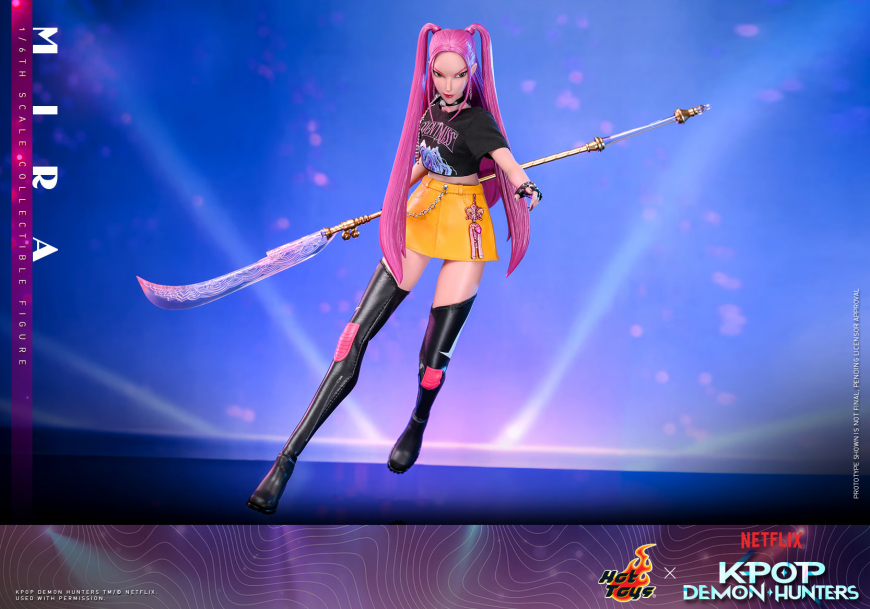 KPop Demon Hunters Huntrix Hot Toys Mira figure 1/6