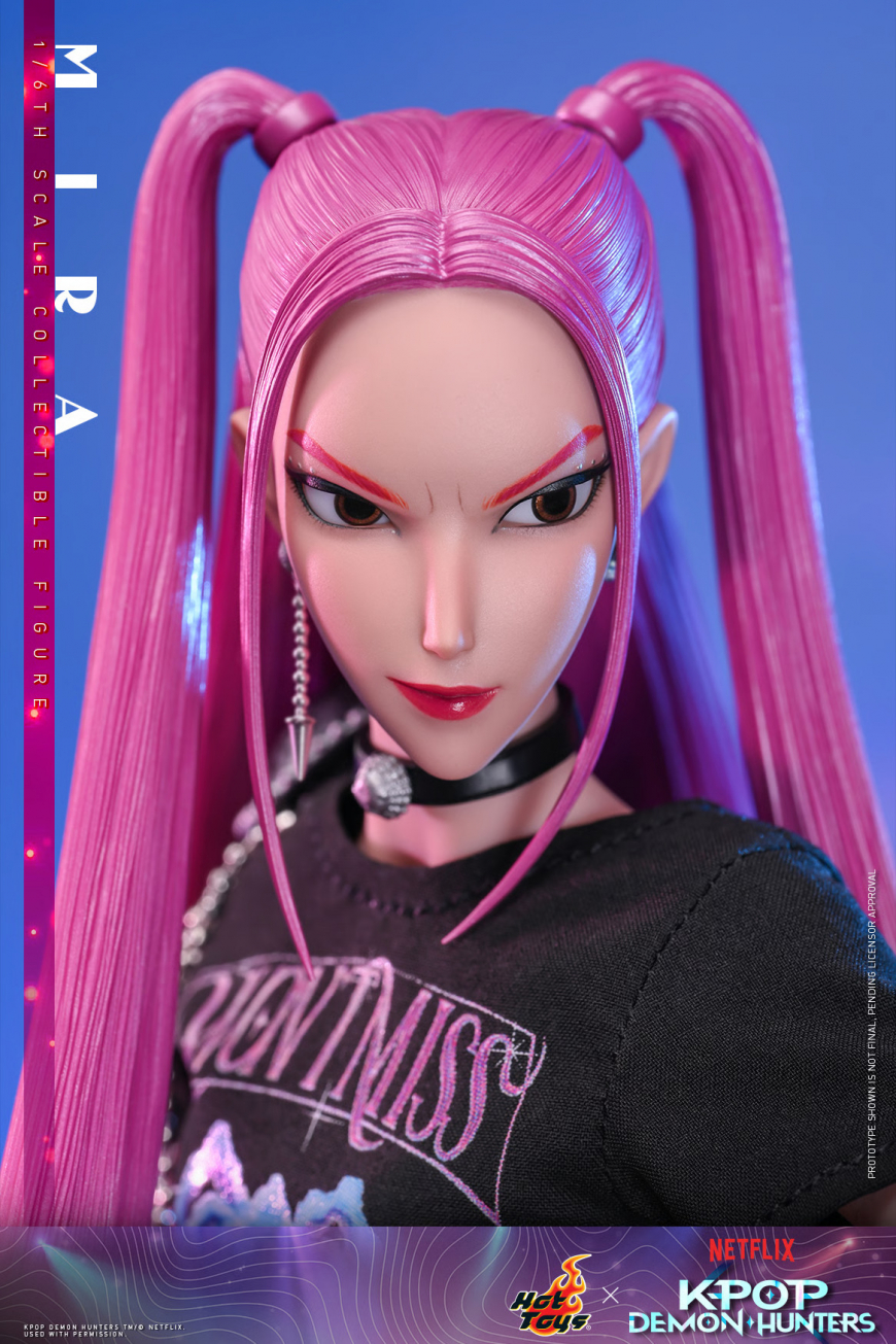 KPop Demon Hunters Huntrix Hot Toys Mira figure 1/6