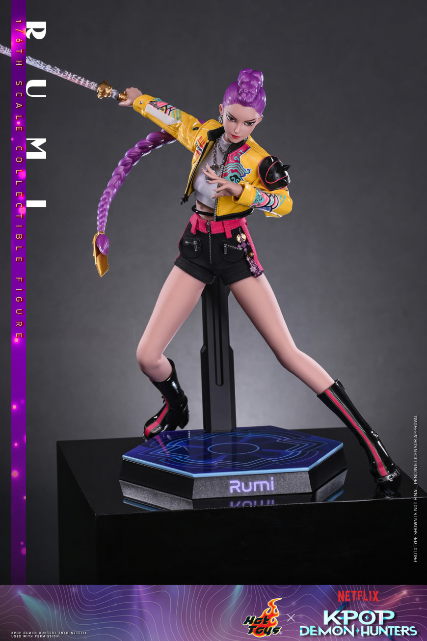 KPop Demon Hunters Huntrix Hot Toys Rumi figure 1/6