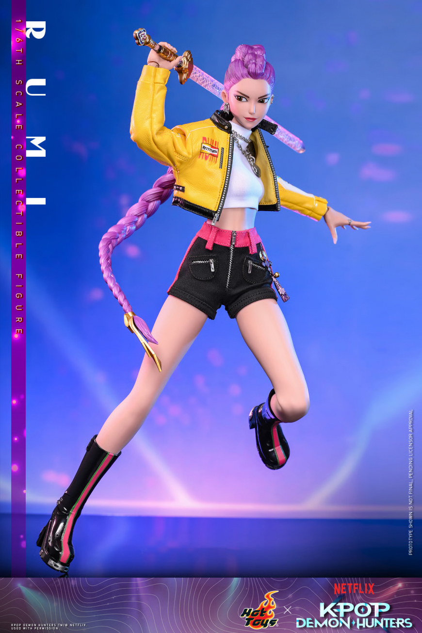 KPop Demon Hunters Huntrix Hot Toys Rumi figure 1/6