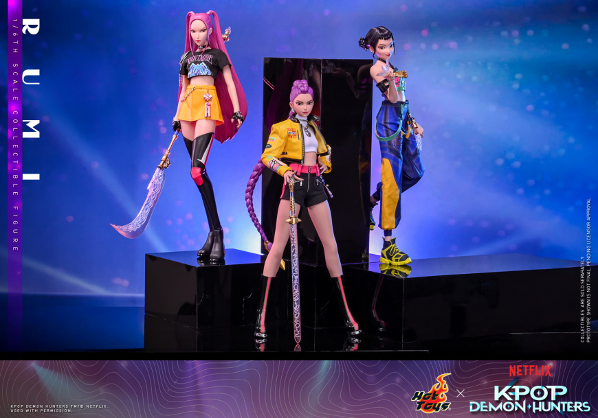 KPop Demon Hunters 1/6  Huntrix figures from Hot Toys