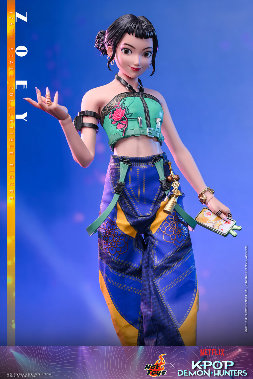 KPop Demon Hunters Huntrix Hot Toys Zoey figure 1/6