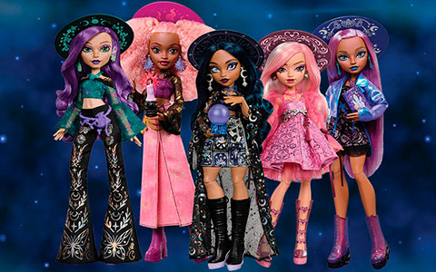 Moonspell Magic by Monster High dolls: Claire de Luna, Willow Thorne, Laya Stone, Carina Song and Rae Lumina