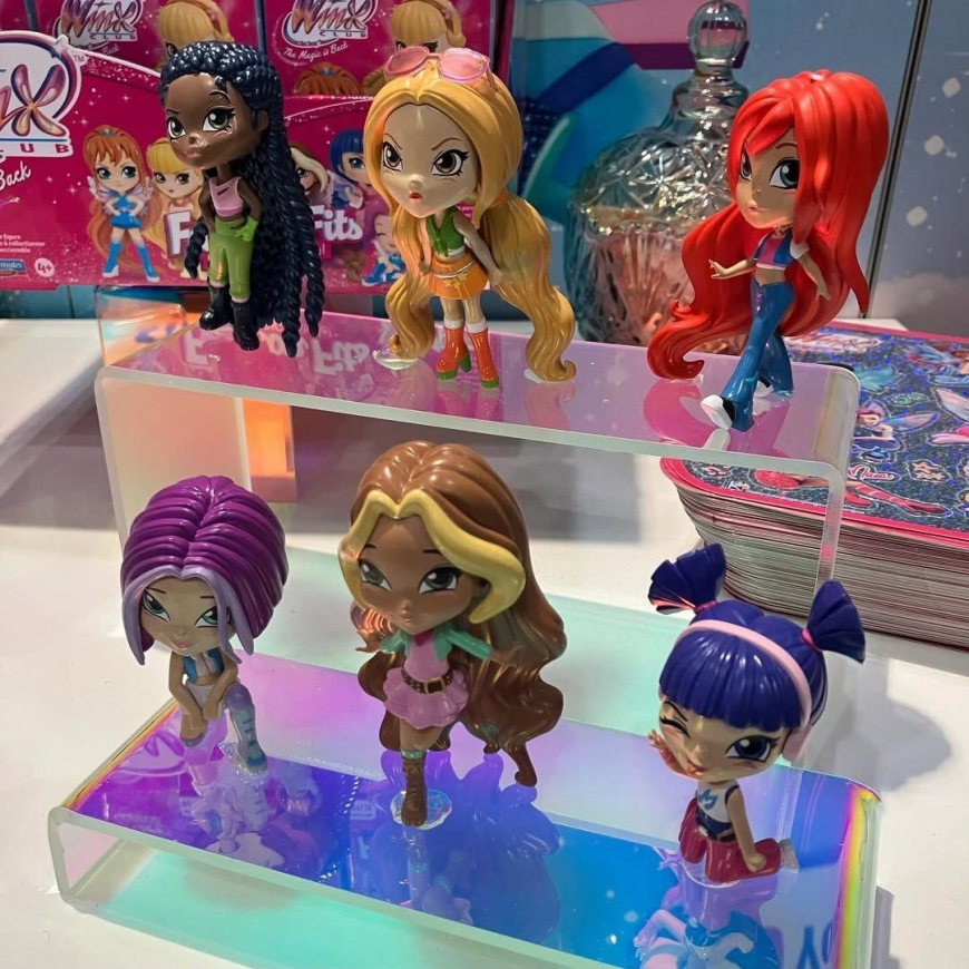 Winx Club Fashion Fit blind box figures