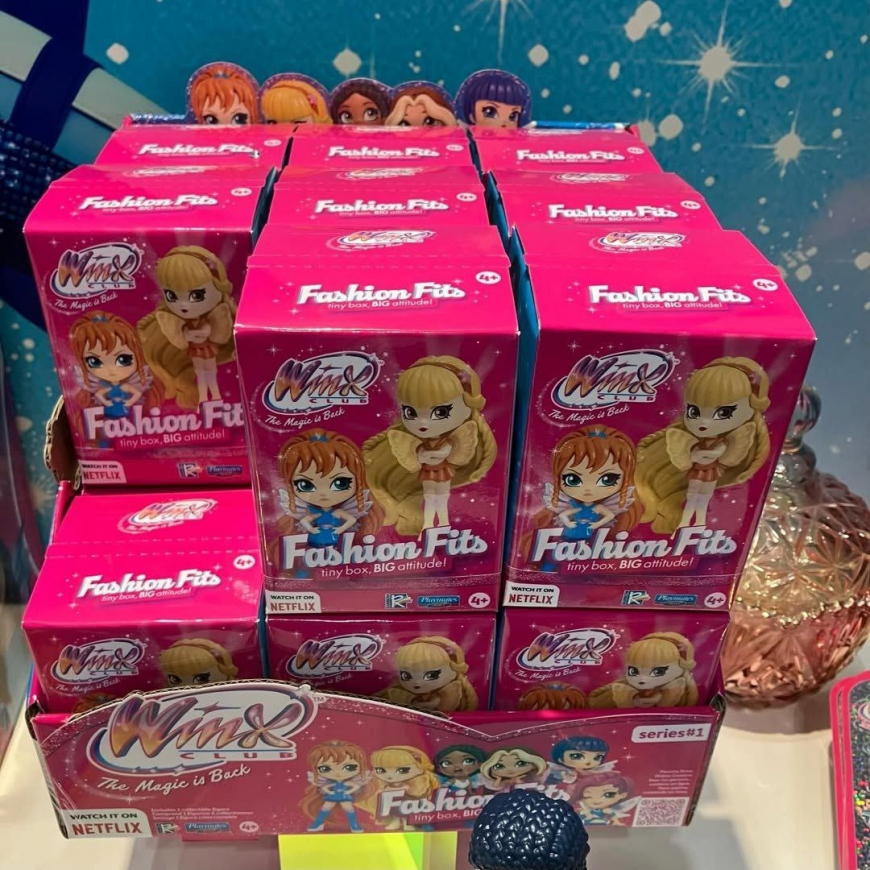 Winx Club Fashion Fit blind box figures