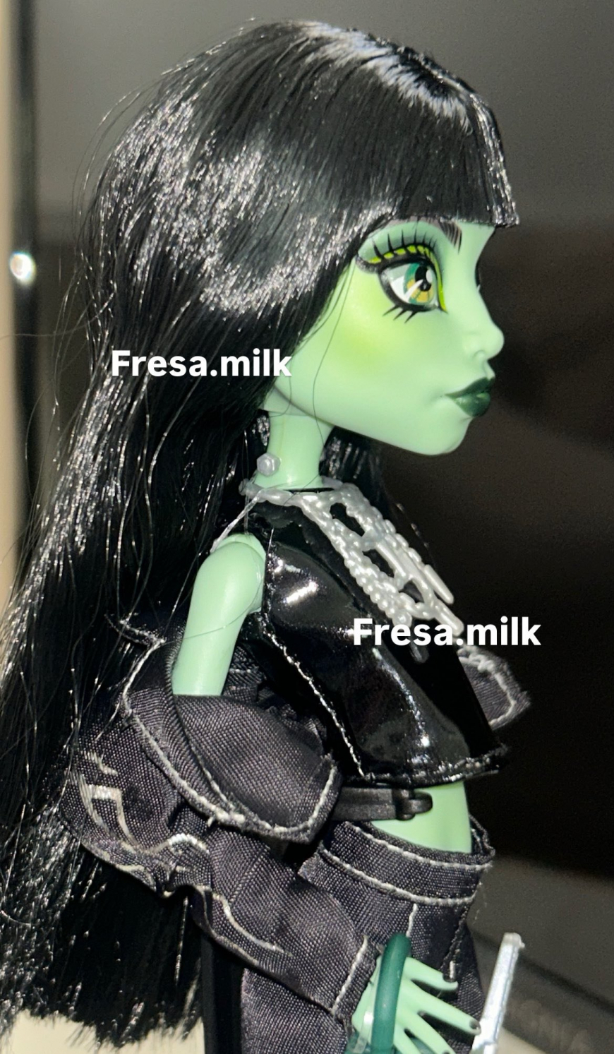 Monster High Skullector x Frankenstein doll 2026 out of the box in real life photos