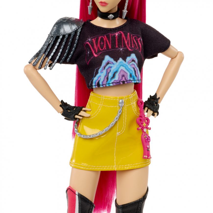 Mattel KPop Demon Hunters HUNTR/X Mira Fashion Doll