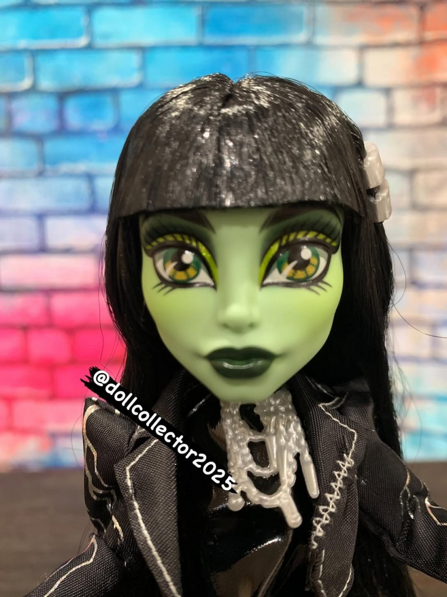 Monster High Skullector x Frankenstein doll 2026 detailed photos