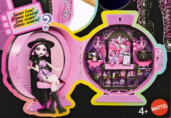 Monster High Potion Reveal Playset with Draculaura Doll