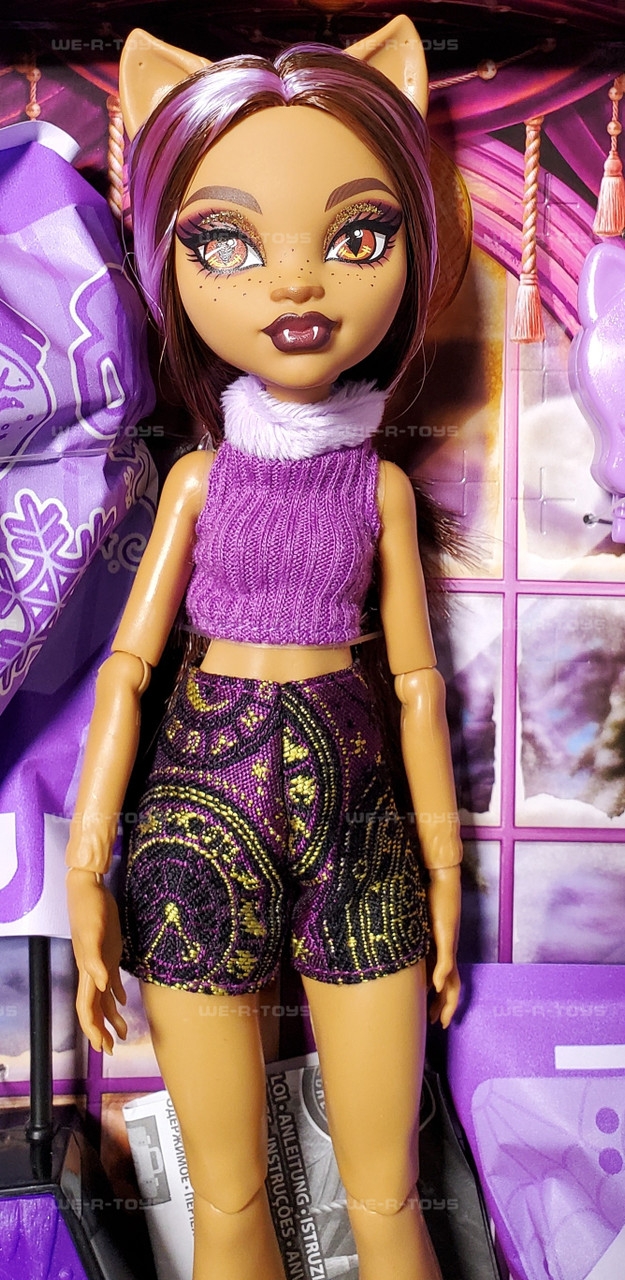 Monster High Skulltimate Secrets Destination Cabin Slay-cation Clawdeen Wolf doll