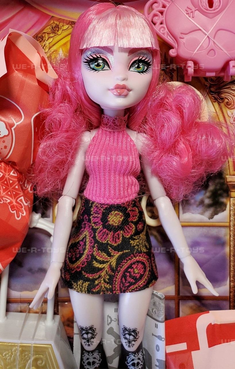 Monster High Skulltimate Secrets Destination Cabin Slay-cation Cupid Asteria doll doll