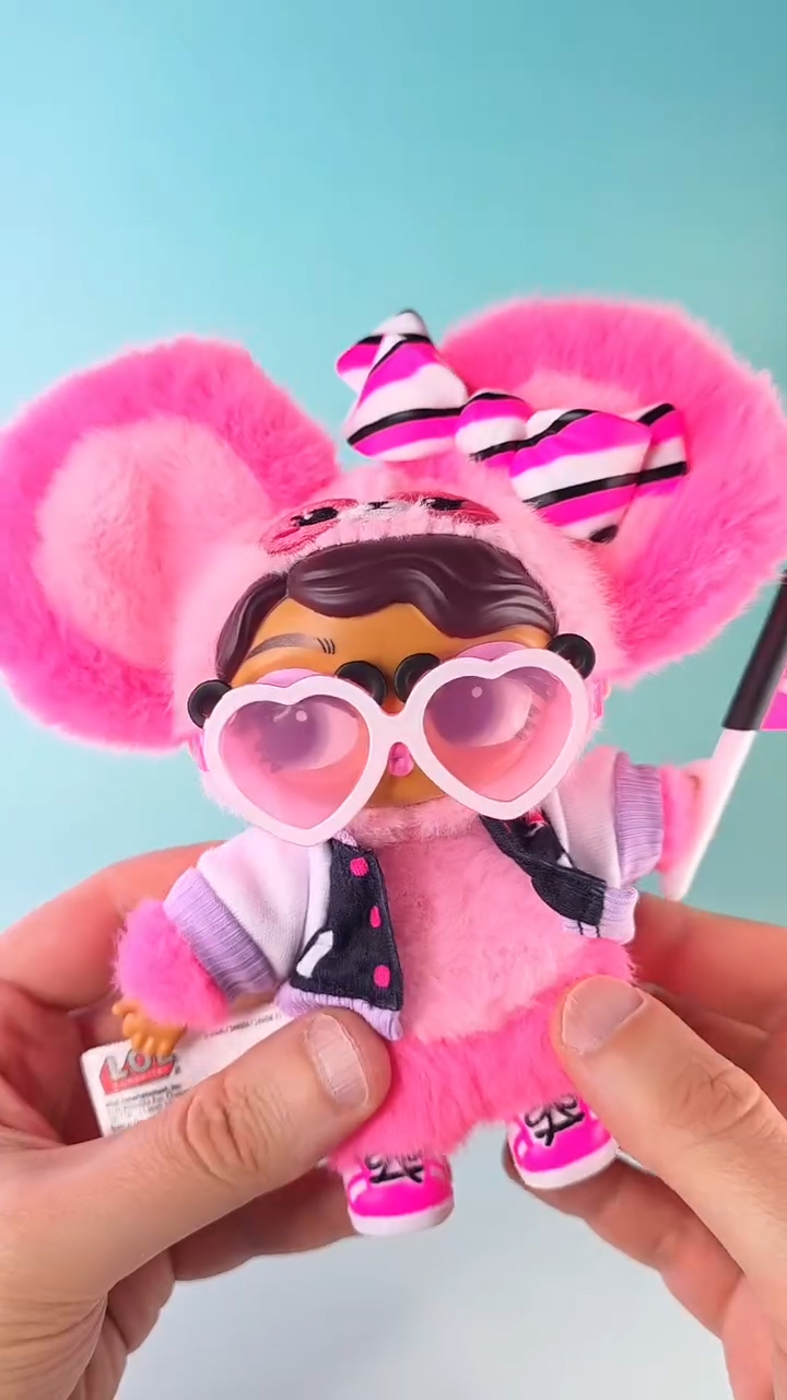 LOL Surprise Plush Surprise dolls unboxing pictures