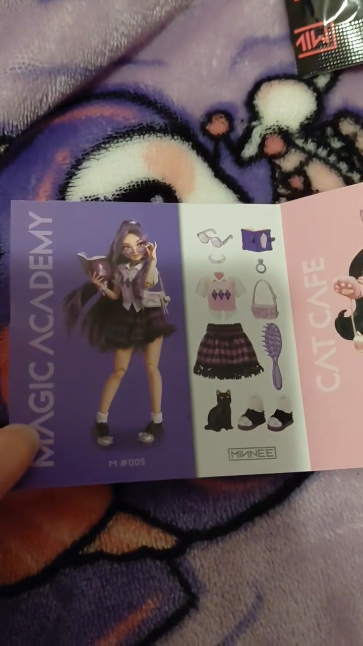 Zuru Minnee dolls