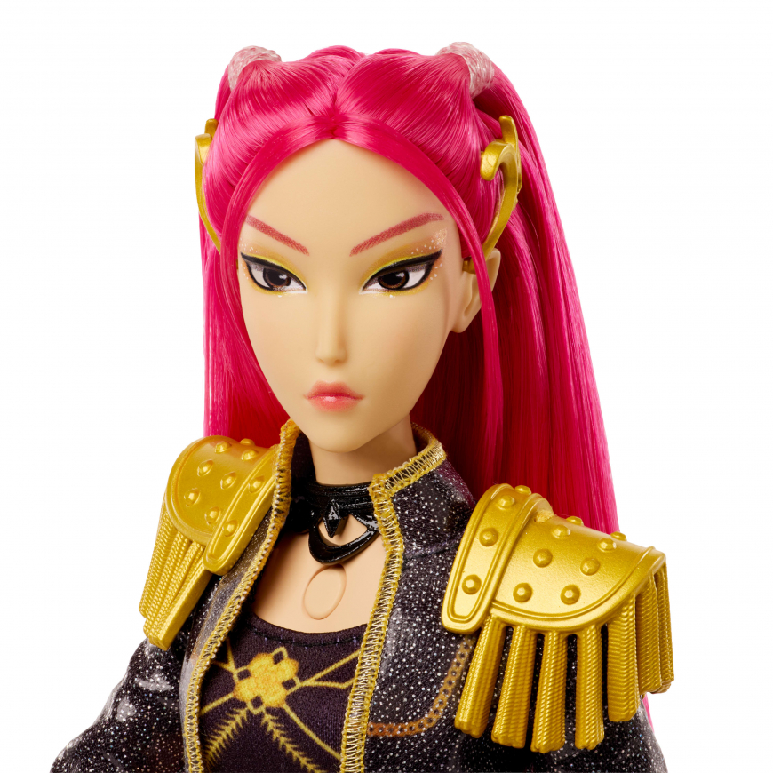 KPop Demon Hunters Huntrix Golden singing Mira doll