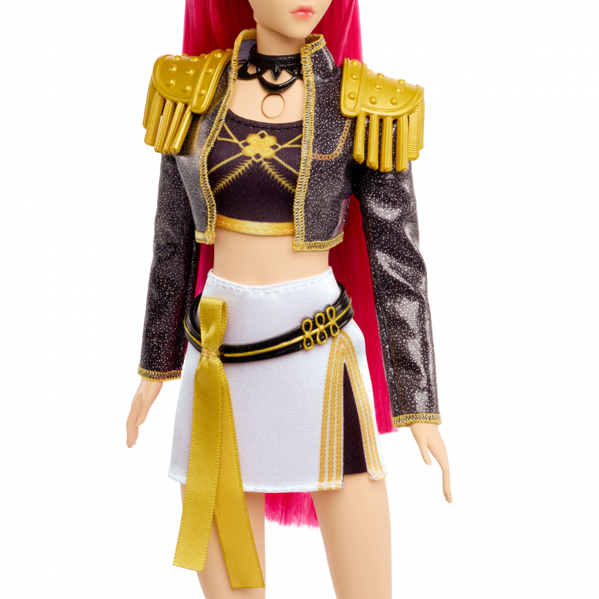 KPop Demon Hunters Huntrix Golden singing Mira doll