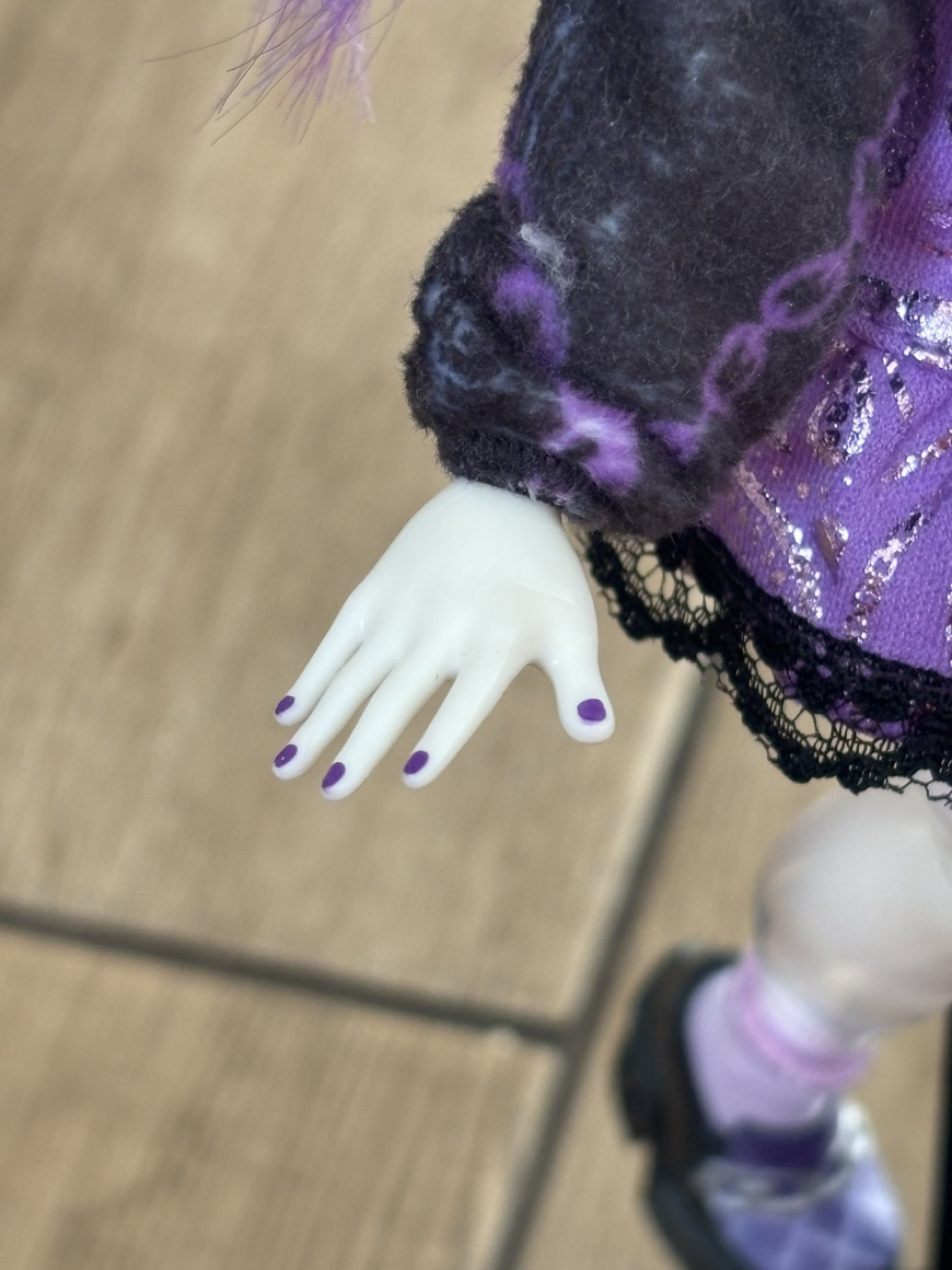 Monster High Self-Scare Secrets Spectra Vondergeist doll