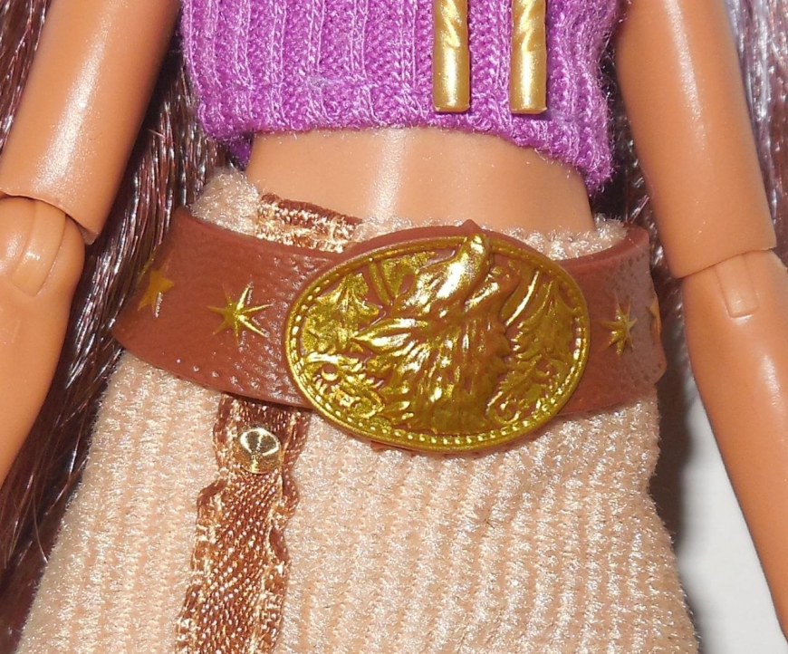Monster High Skulltimate Secrets Destination Cabin Slay-cation Clawdeen Wolf doll irl detailed photos