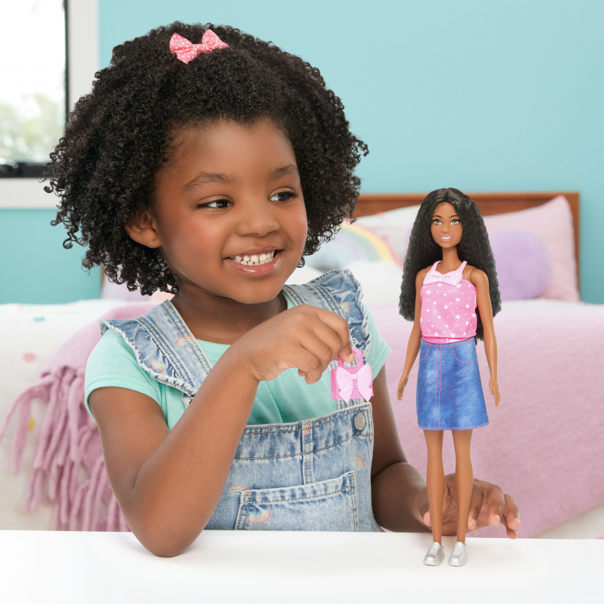 Barbie Style Easy To Dress Brooklyn doll