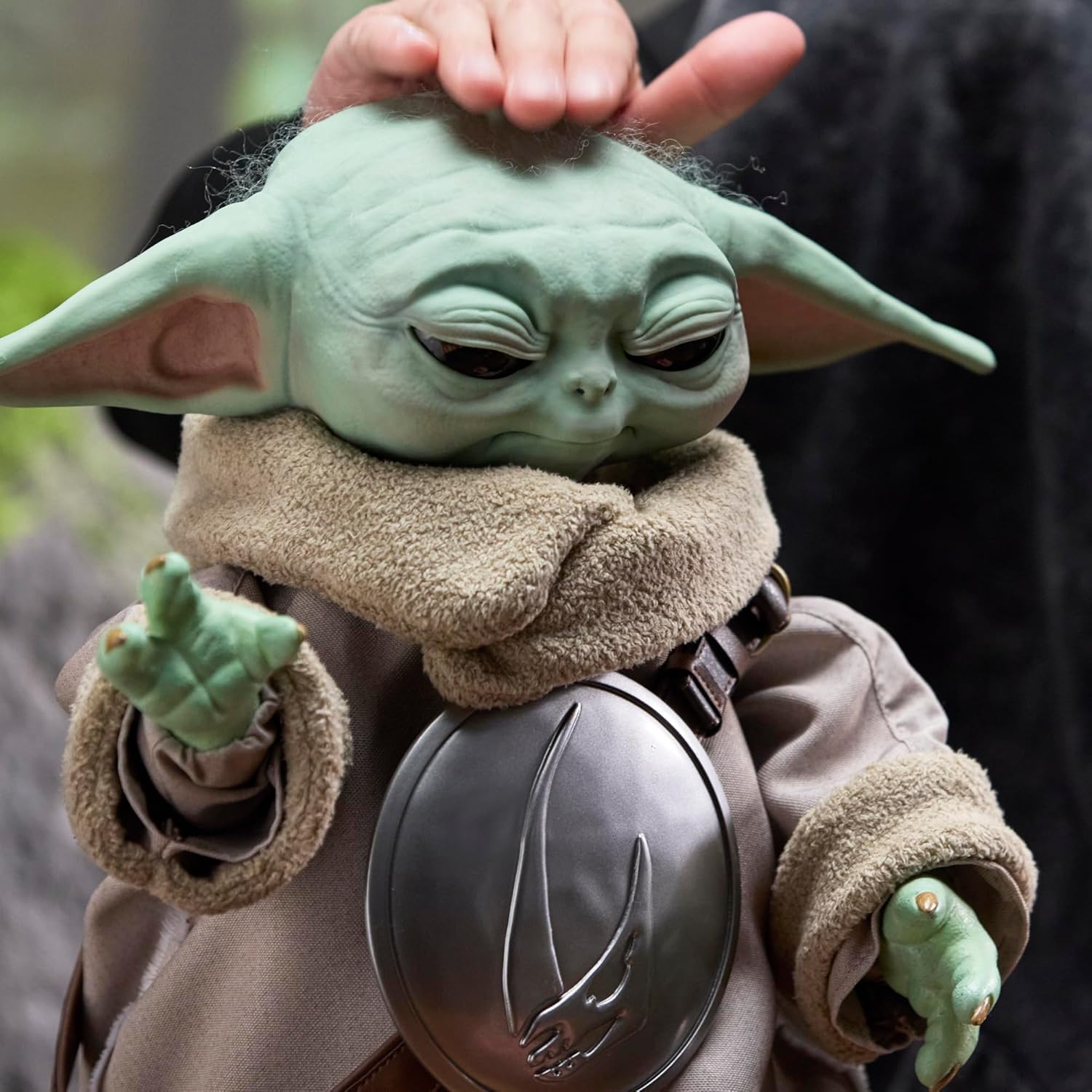 STAR WARS Ultimate Grogu 1:1 Scale Premium Animatronic 2027 from