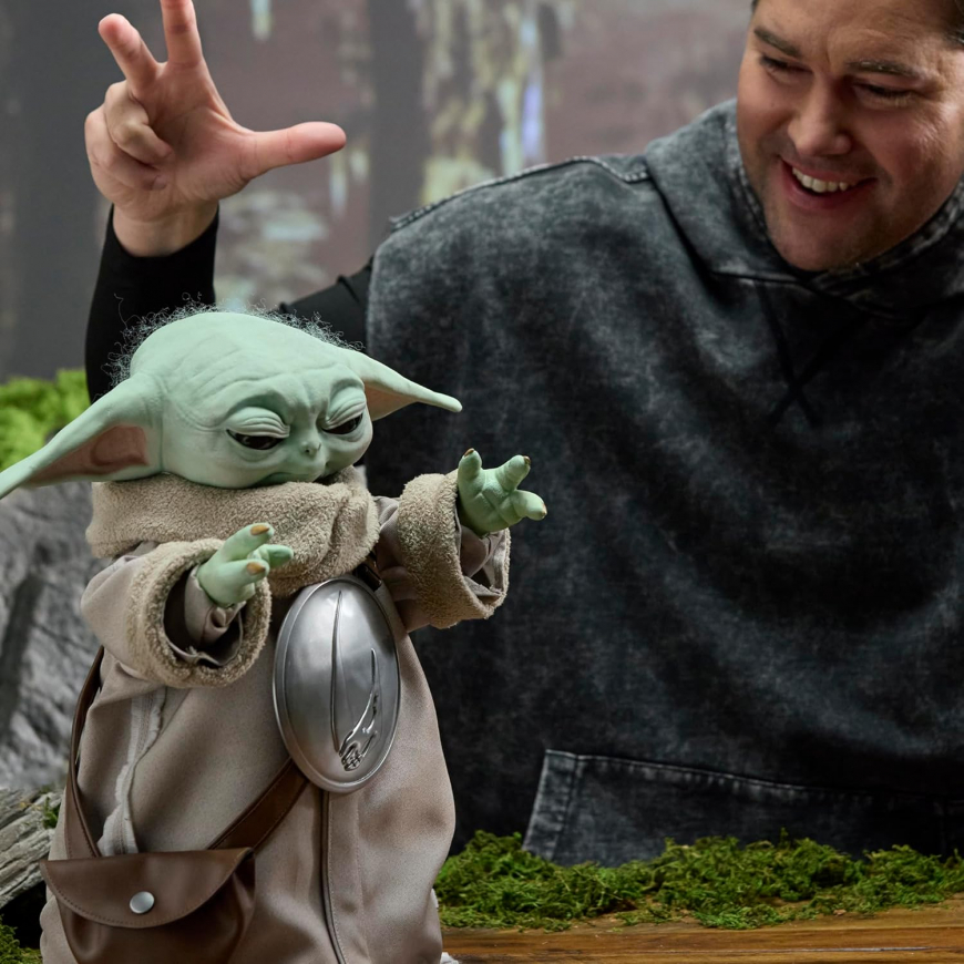 STAR WARS Ultimate Grogu 1:1 Scale Premium Animatronic 2027 from Hasbro