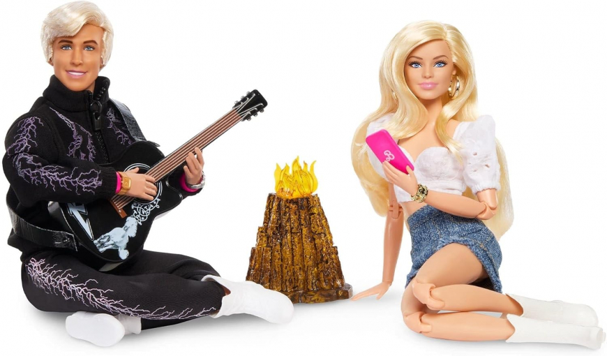 Barbie The Movie Campfire set dolls