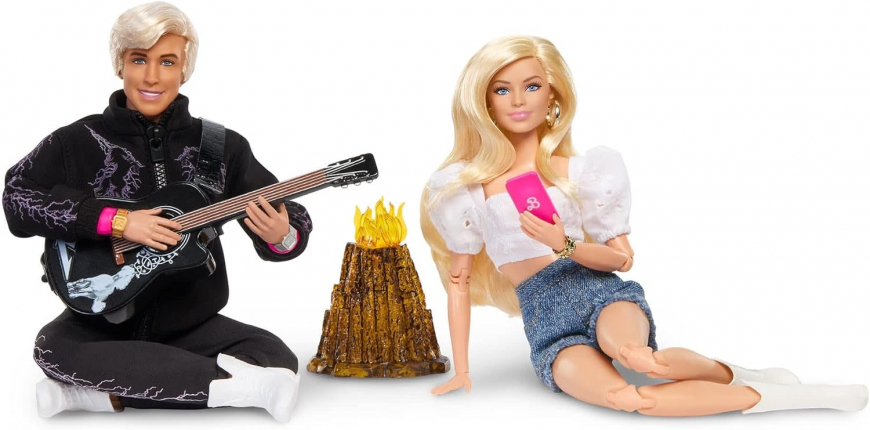 Barbie The Movie Campfire set dolls