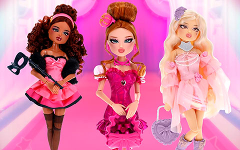 Dress To Impress Lovely Hearts, Winter Rose and Sweet Romance dolls