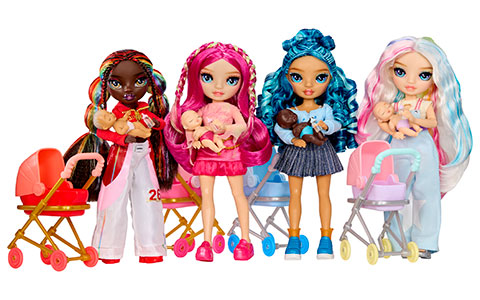 Rainbow High Junior High Bestie Babysitters dolls