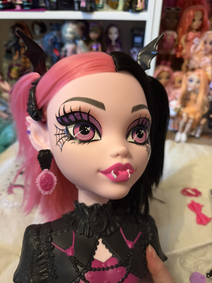 Monster High Styling Head in real life photos