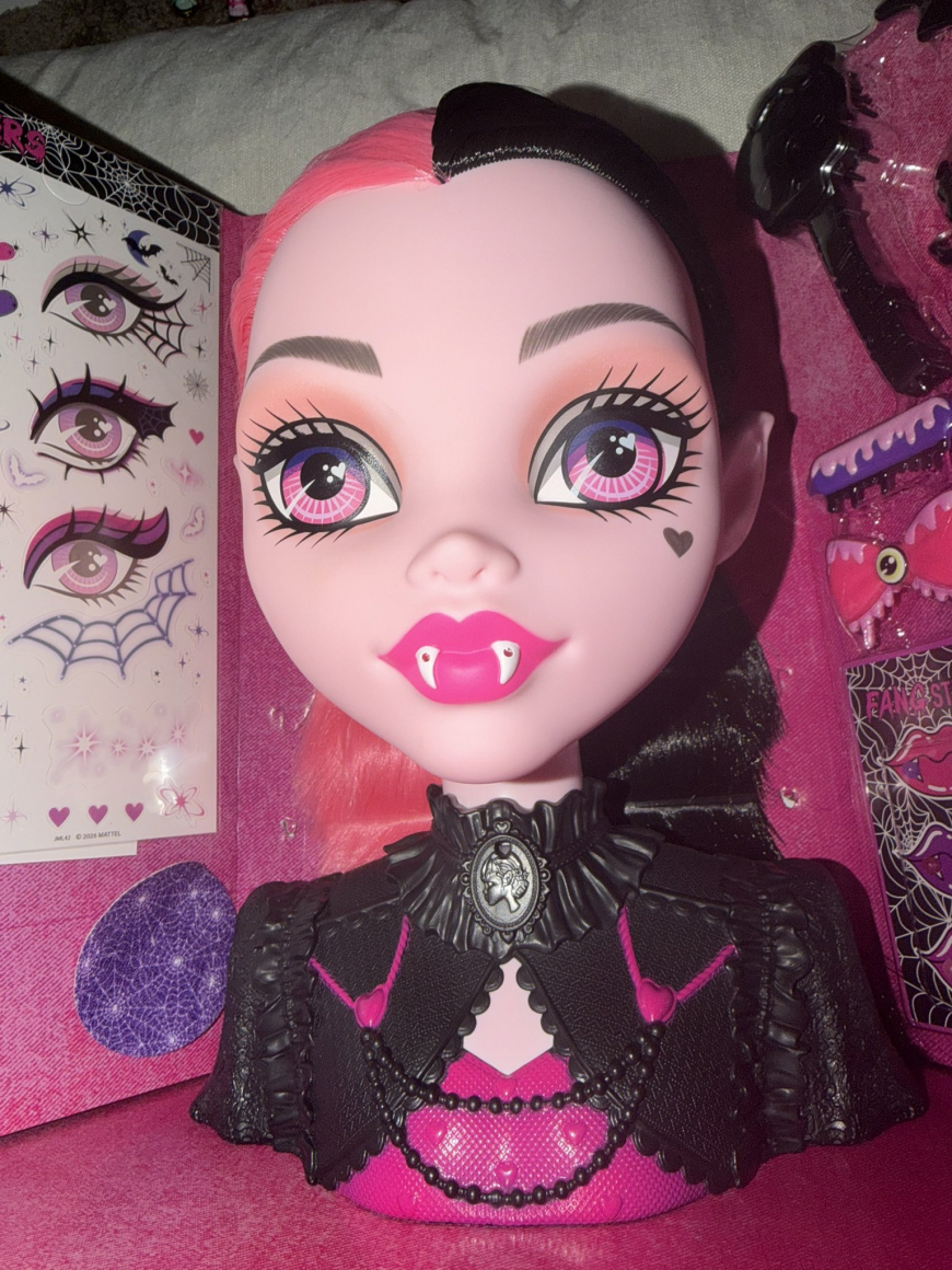 Monster High Styling Head in real life photos