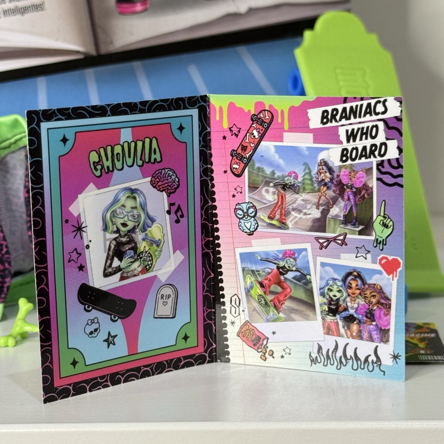 Monster High Fearbook 2026 doll Ghoulia irl photo