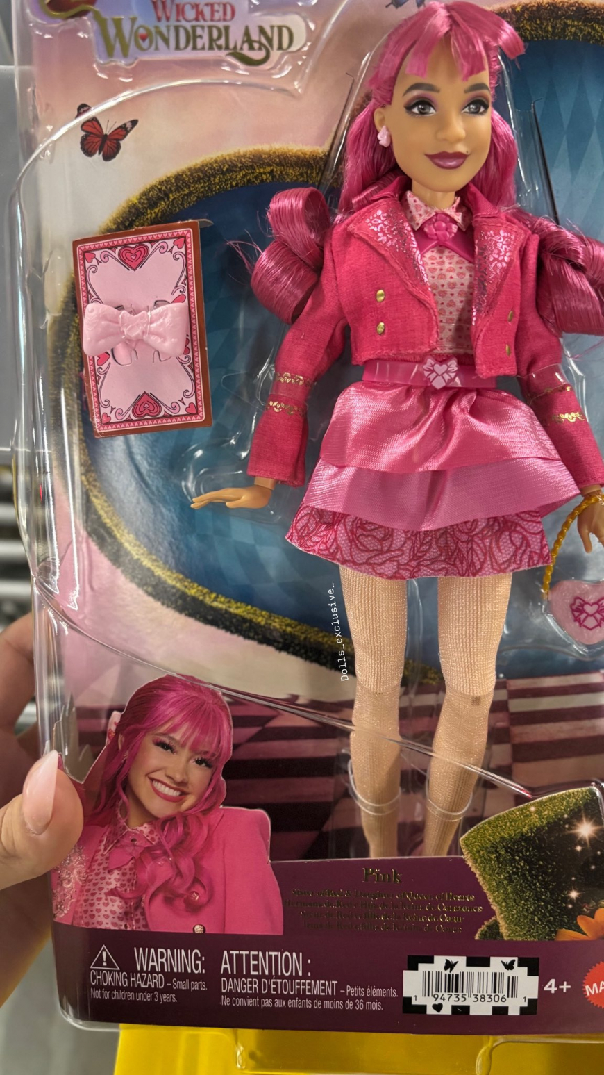 Descendants Wicked Wonderland core Pink 2026 doll