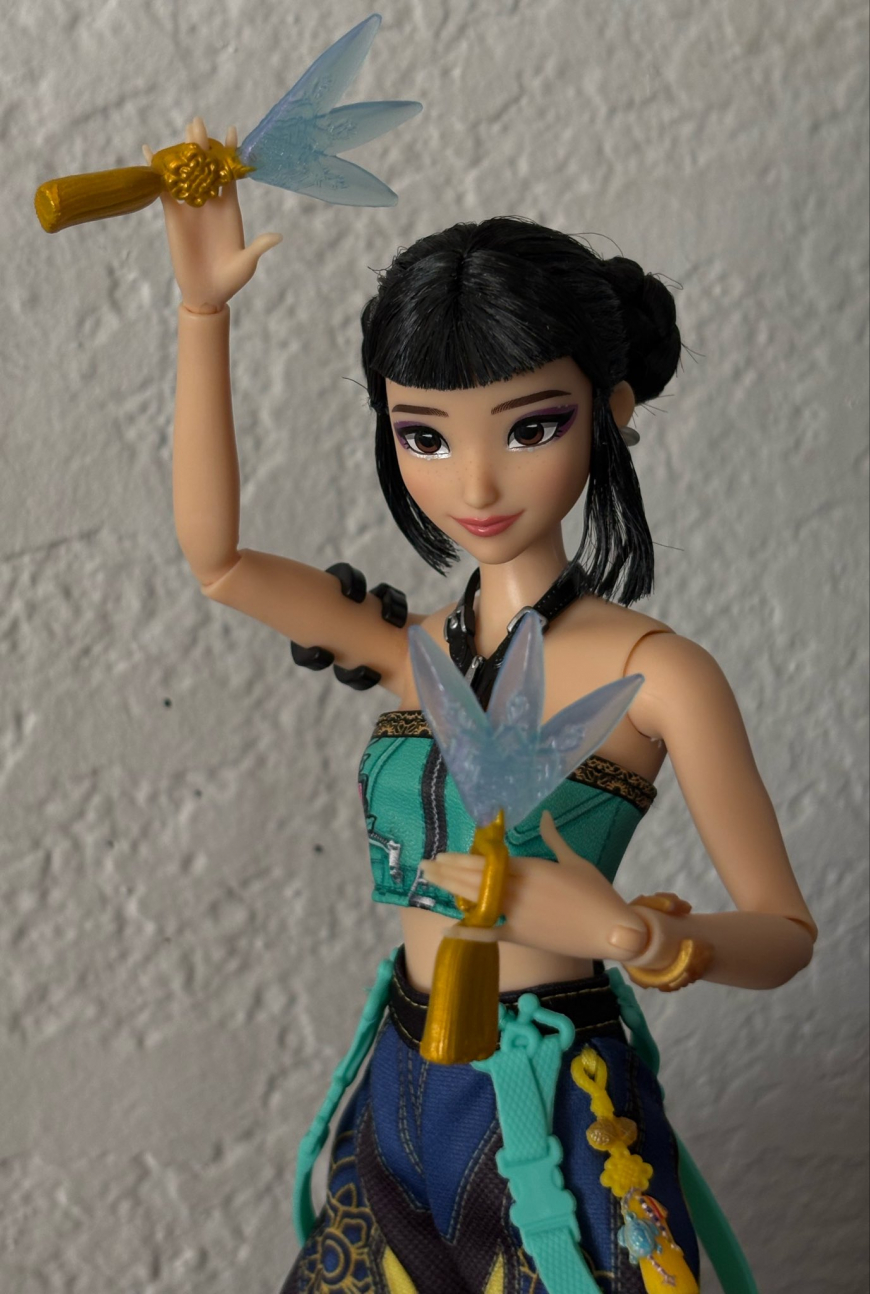 KPop Demon Hunters Core Huntrix Rumi, Mira, Zoey and Jinu fashion dolls from Mattel in real life photos