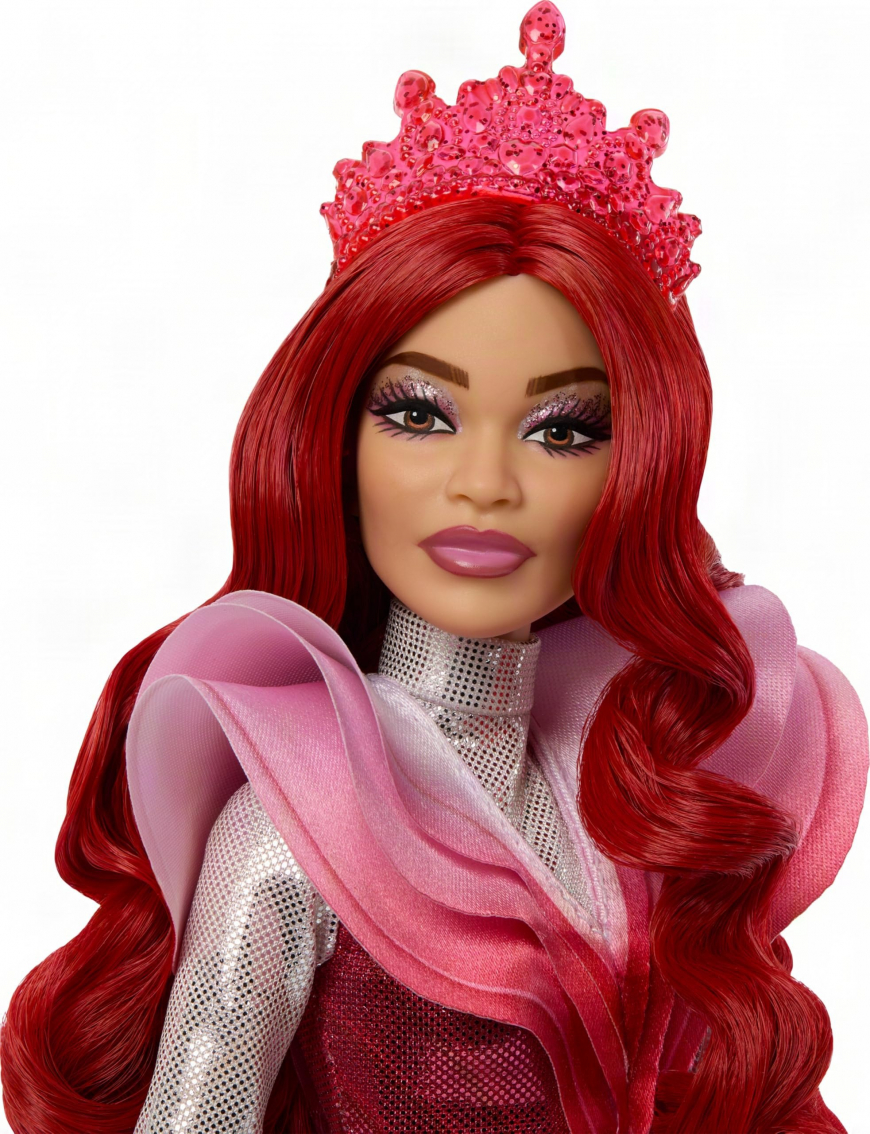 Disney Descendants Deluxe Queen of Hearts doll