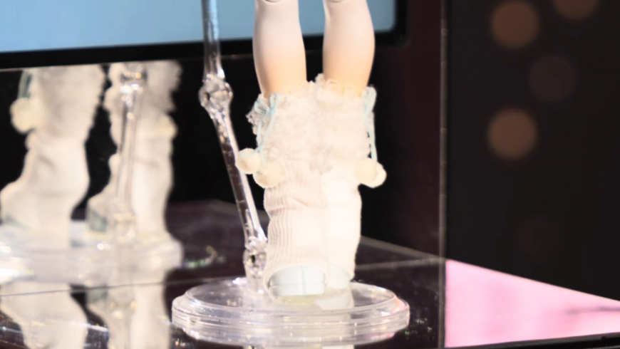 Mirror Mi Shai Meadows (Sheepish) Fashion Doll