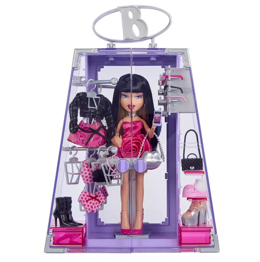 Bratz Dana doll Closet and Accessories Playset