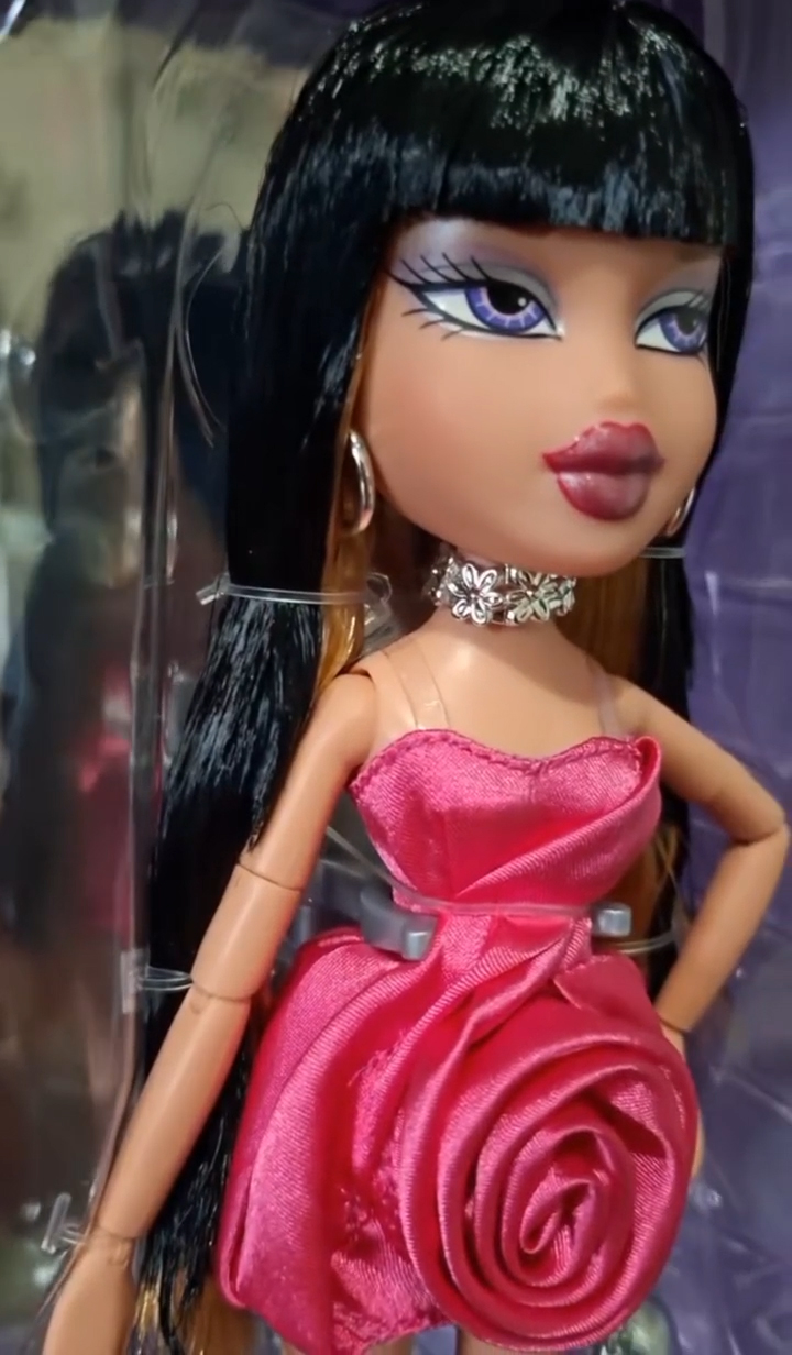 Bratz Whatz in my Closet Dana doll Playset 2026 irl